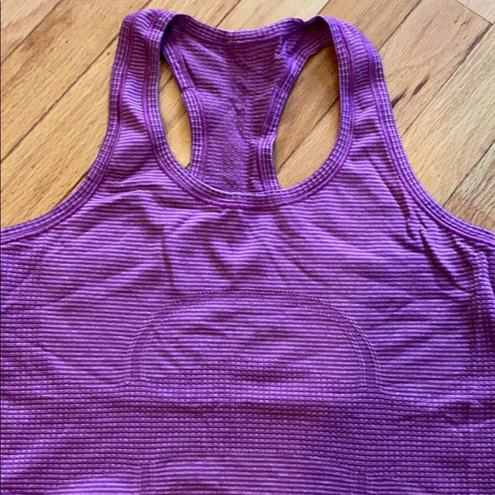 Lululemon tank